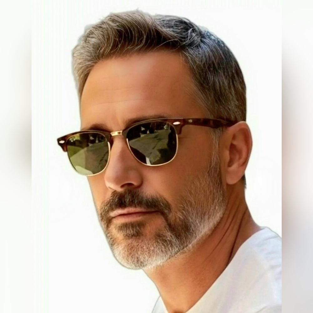 RAY-BAN Clubmaster Classic Sunglasses